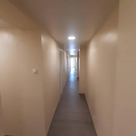 Apartment Modern Huge Appartement, Just 100 M From The