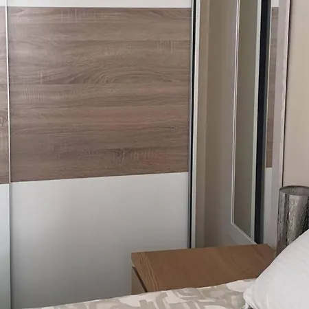 Modern Huge Appartement, Just 100 M From The Apartment