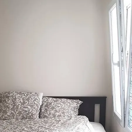 Modern Huge Appartement, Just 100 M From The *
