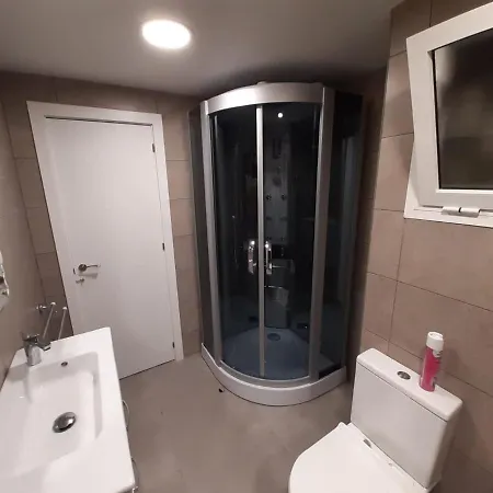 Apartment Modern Huge Appartement, Just 100 M From The *