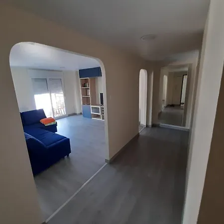 Modern Huge Appartement, Just 100 M From The Apartment