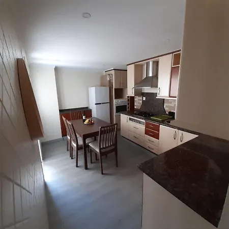 Modern Huge Appartement, Just 100 M From The Appartement *